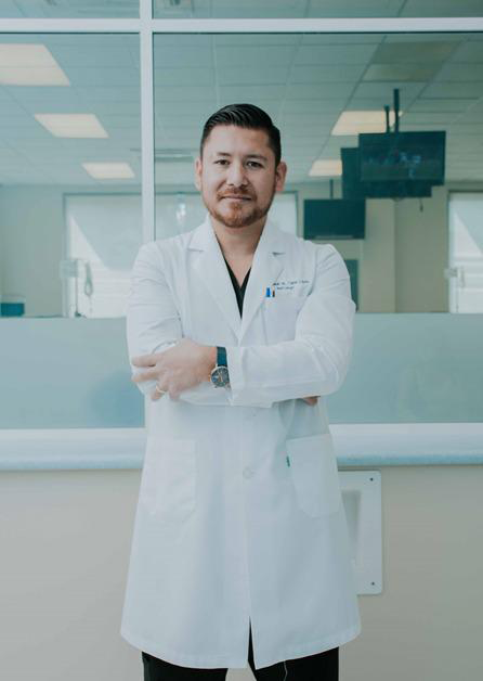 Dr. Josué Wigberto Tapia López